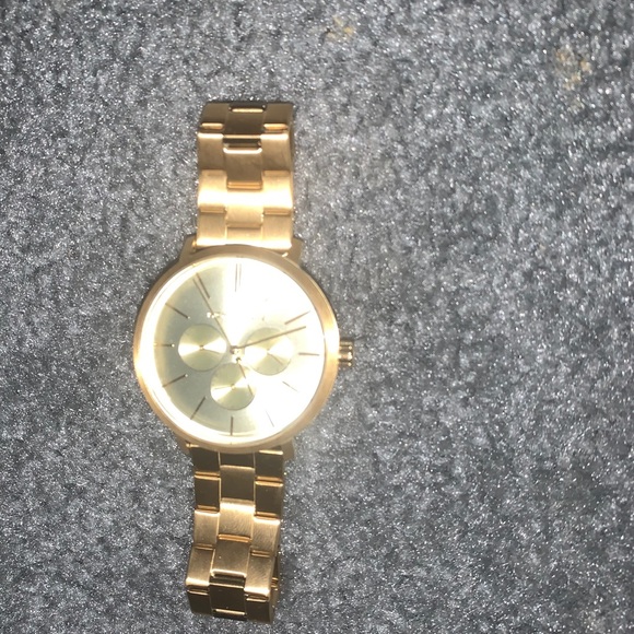 Michael Kors Gold Watch - Picture 4 of 4